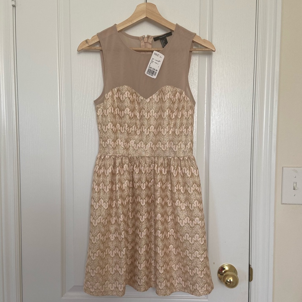 BRAND NEW ROSE GOLD SHIMMERY DRESS - Picture 1 of 6